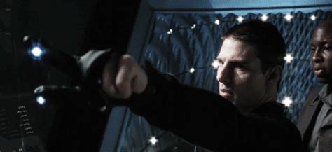 minority report gif|tom cruise minority report gif.